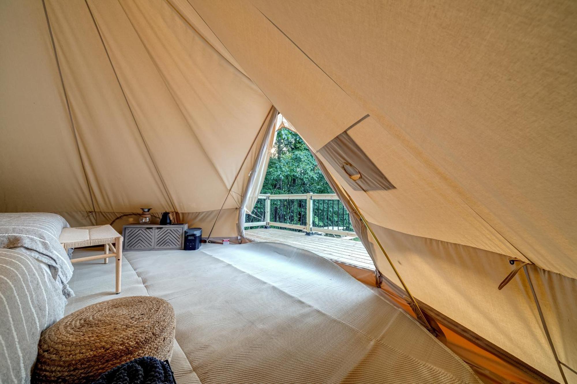 Firefly Ridge Luxury Retreat Hotel Great Cacapon ภายนอก รูปภาพ