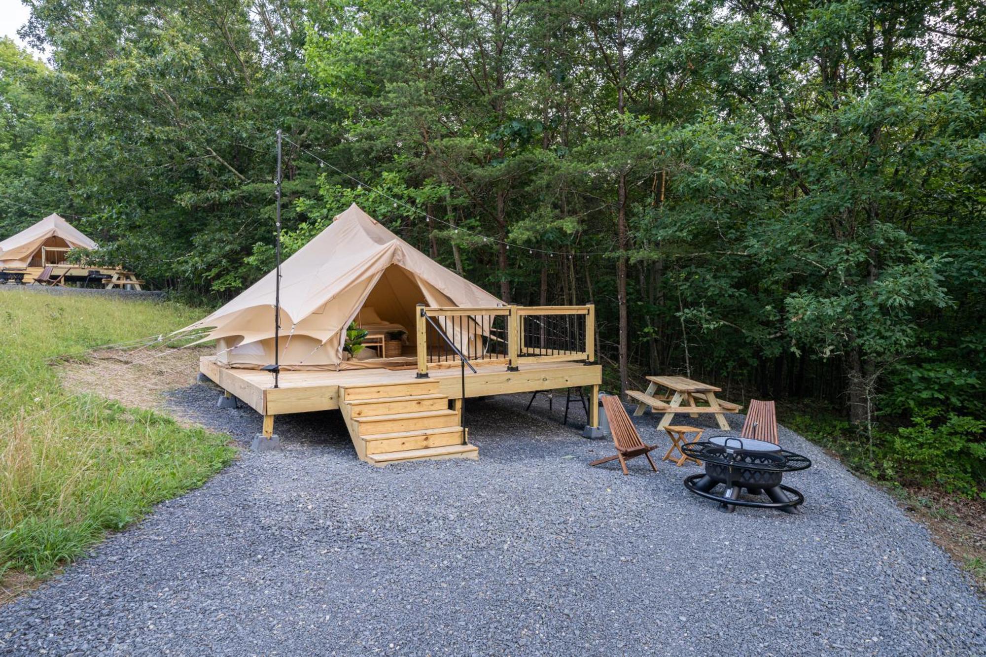 Firefly Ridge Luxury Retreat Hotel Great Cacapon ภายนอก รูปภาพ