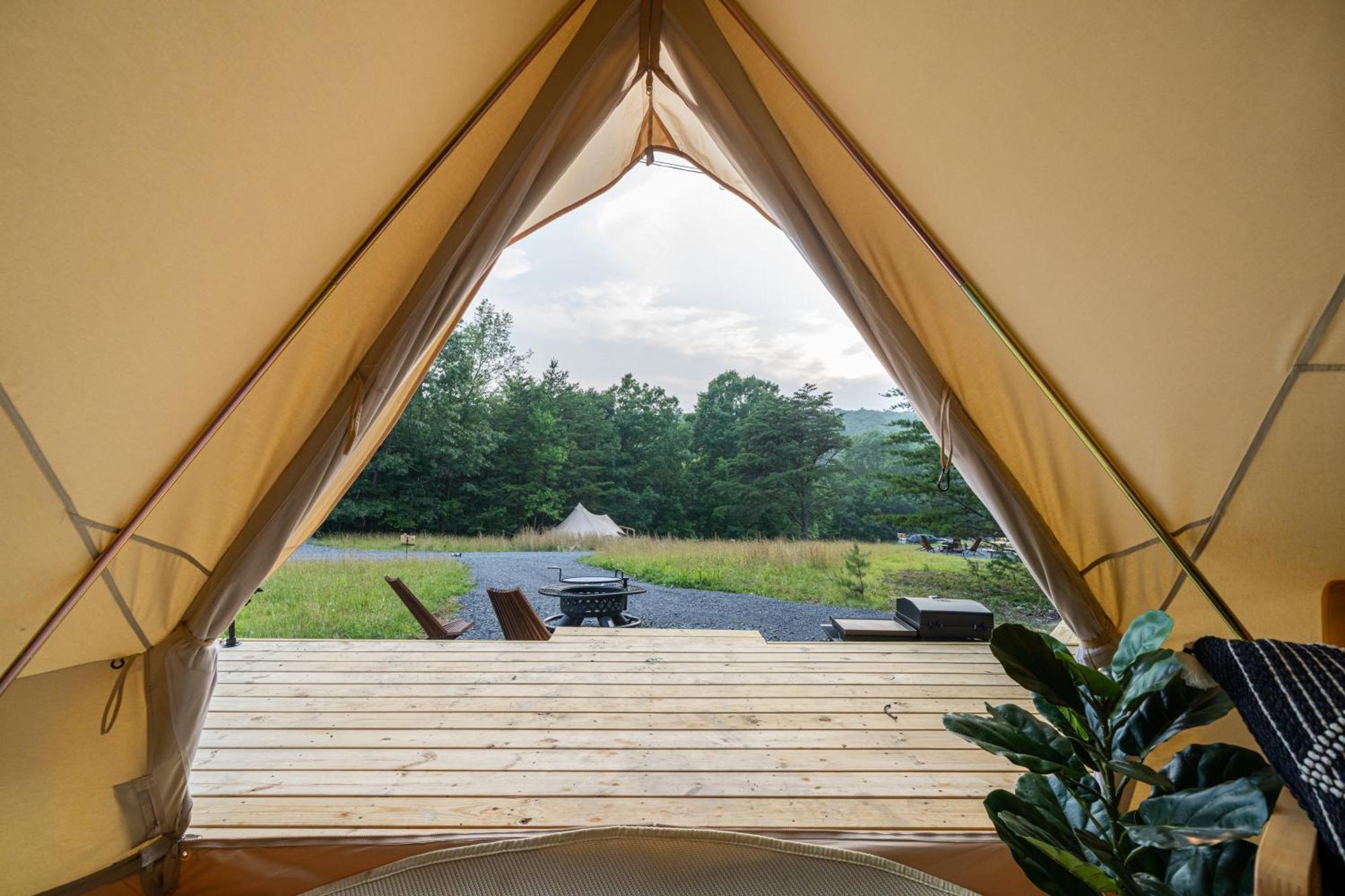 Firefly Ridge Luxury Retreat Hotel Great Cacapon ภายนอก รูปภาพ