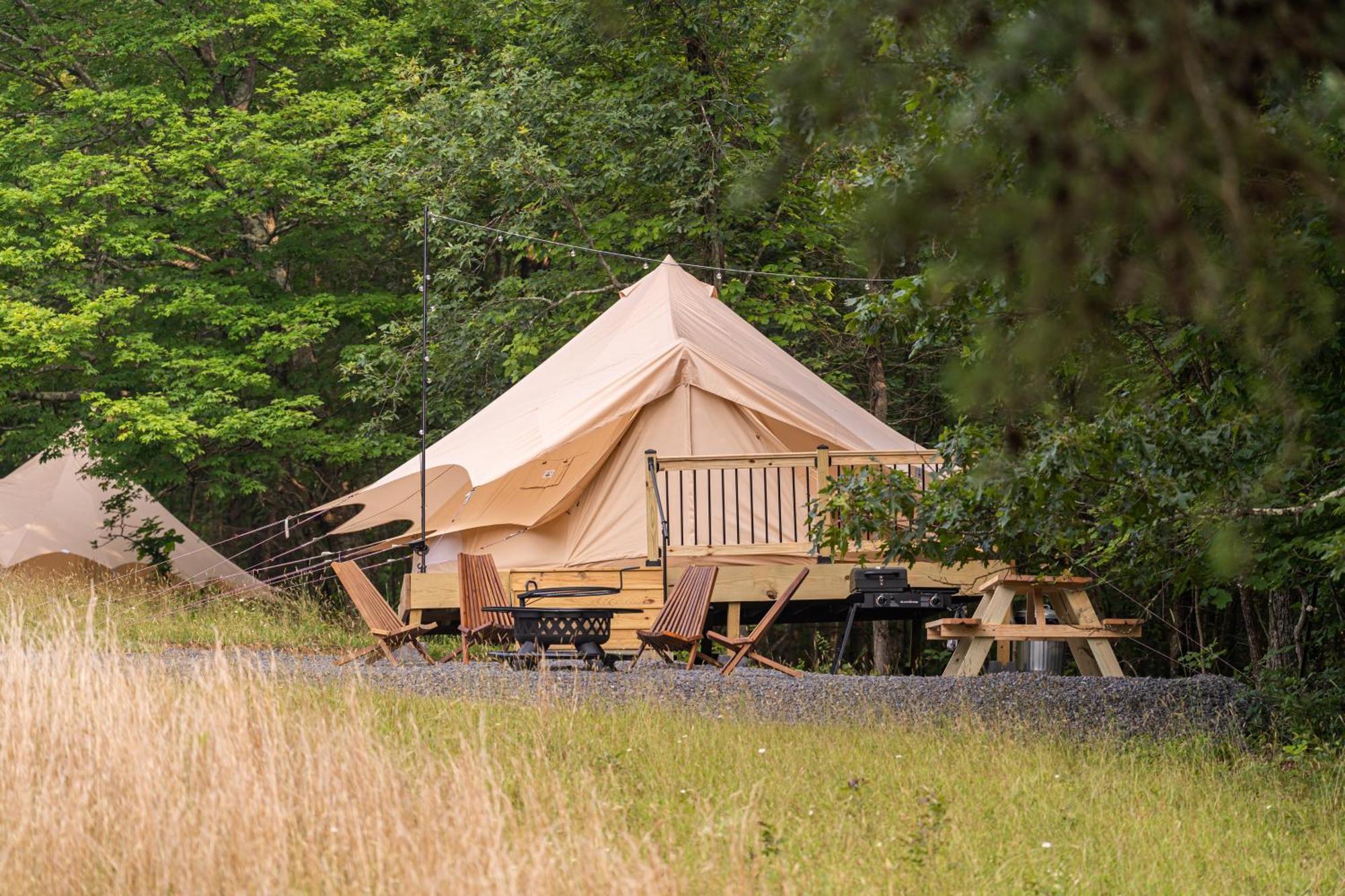 Firefly Ridge Luxury Retreat Hotel Great Cacapon ภายนอก รูปภาพ