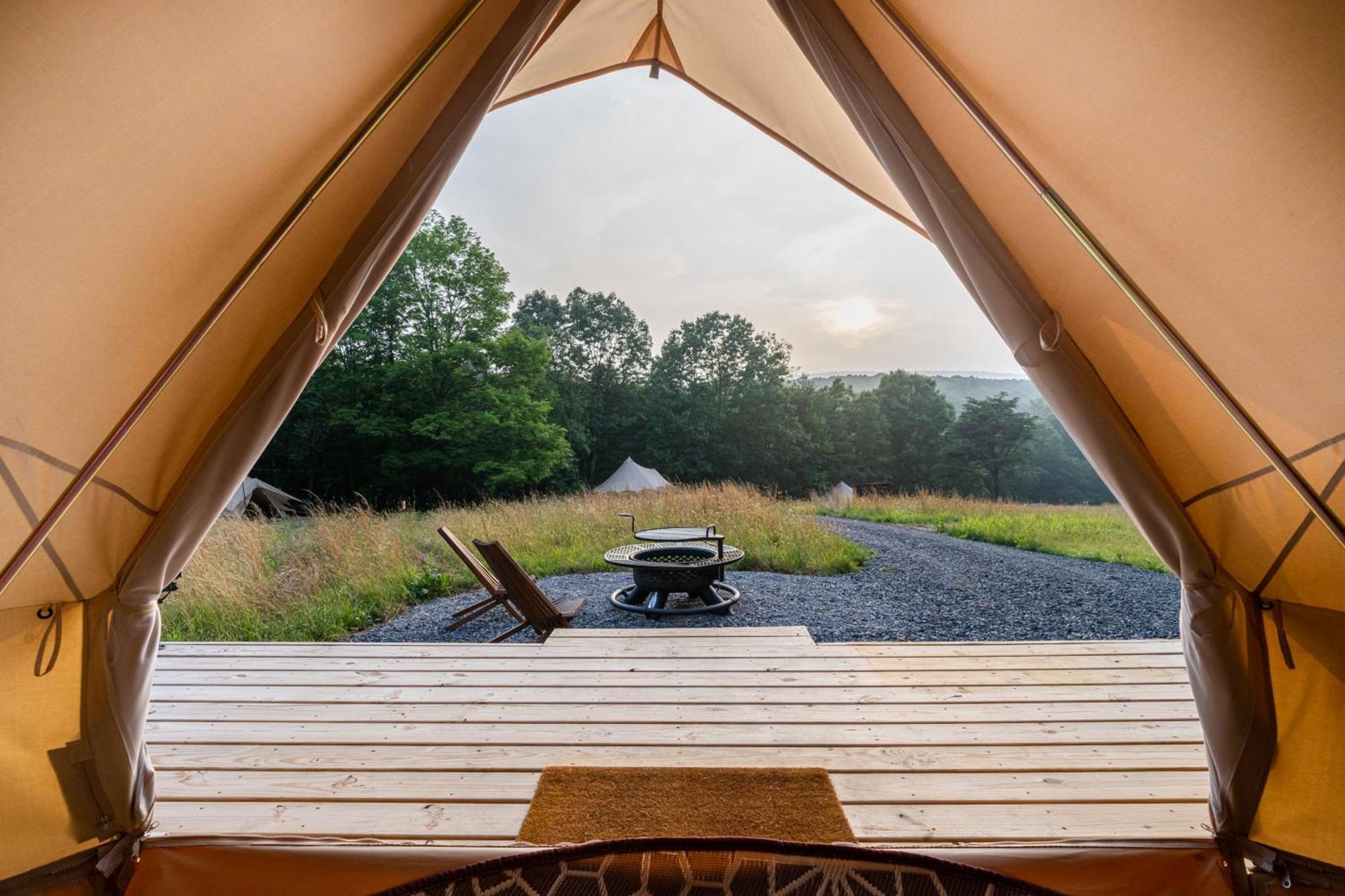 Firefly Ridge Luxury Retreat Hotel Great Cacapon ภายนอก รูปภาพ